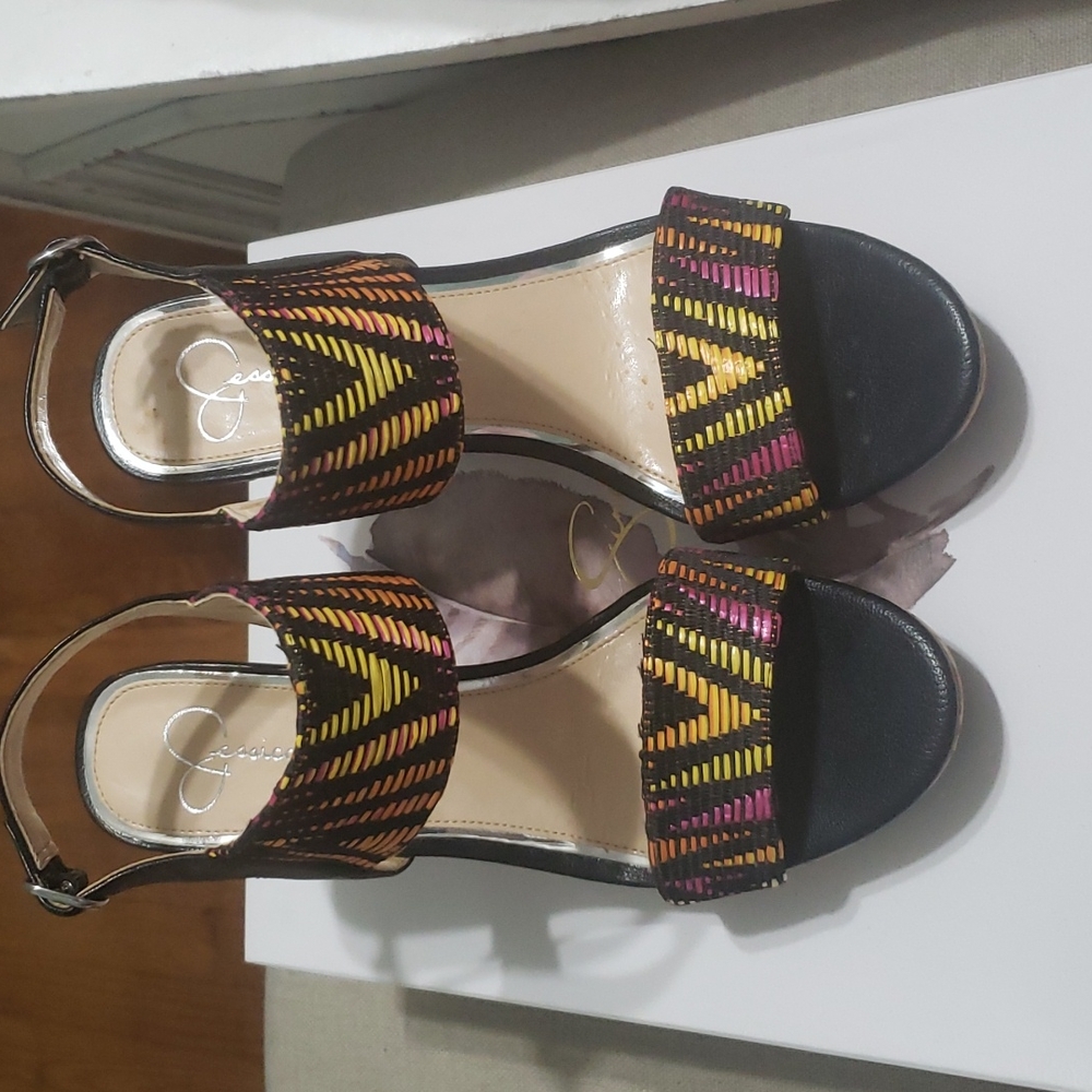 Shoes - Picture 5 of 5